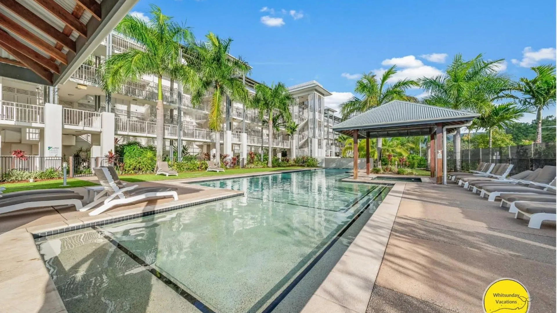 公寓 2 Bedroom Penthouse At The Boathouse 埃尔利海滩